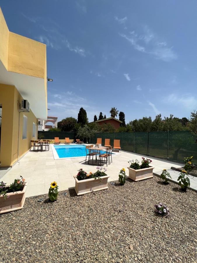Casa Vacanze Mare Fuori Капотерра Экстерьер фото